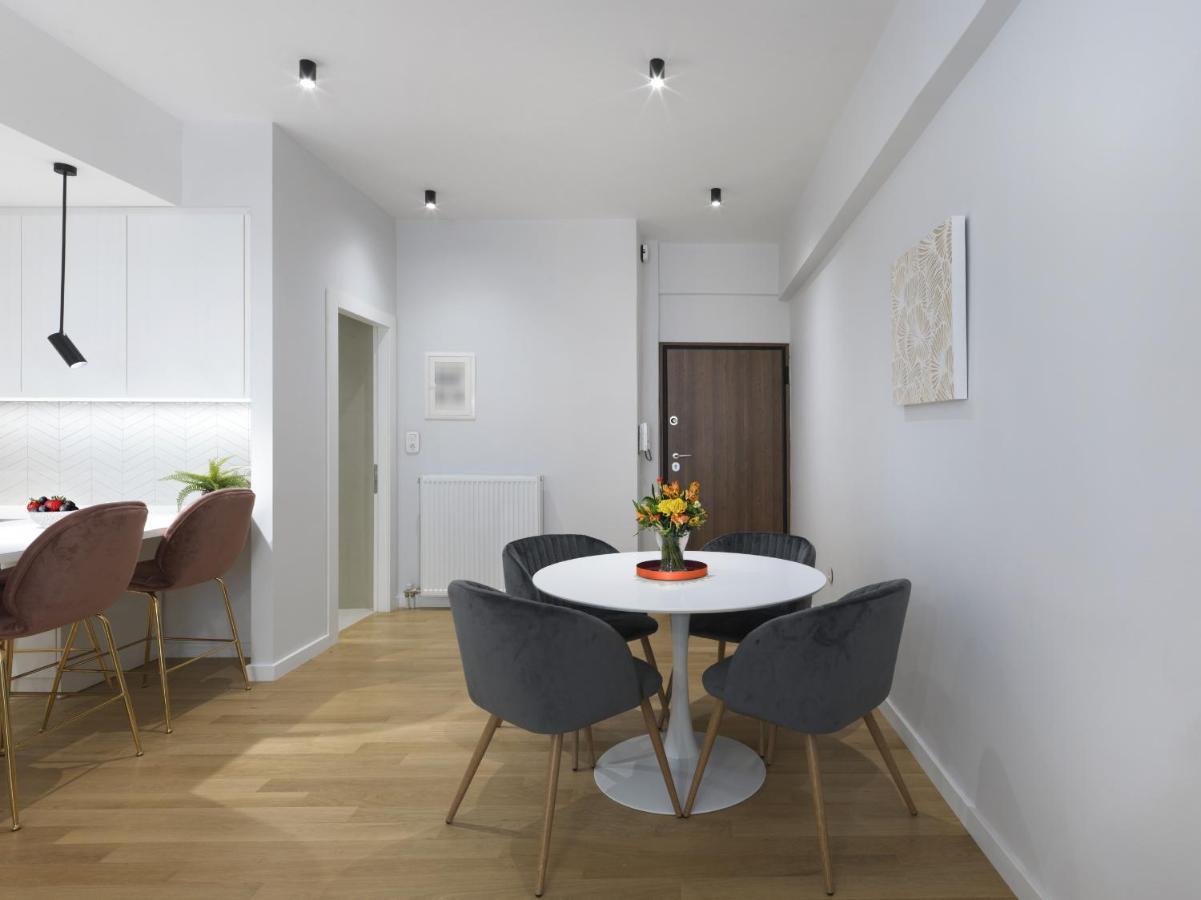 Fresh, New & Ready For You! Rnvtd Apt In Koukaki! Athens Ngoại thất bức ảnh