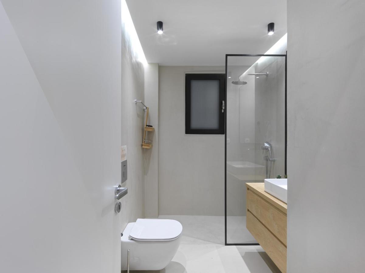 Fresh, New & Ready For You! Rnvtd Apt In Koukaki! Athens Ngoại thất bức ảnh