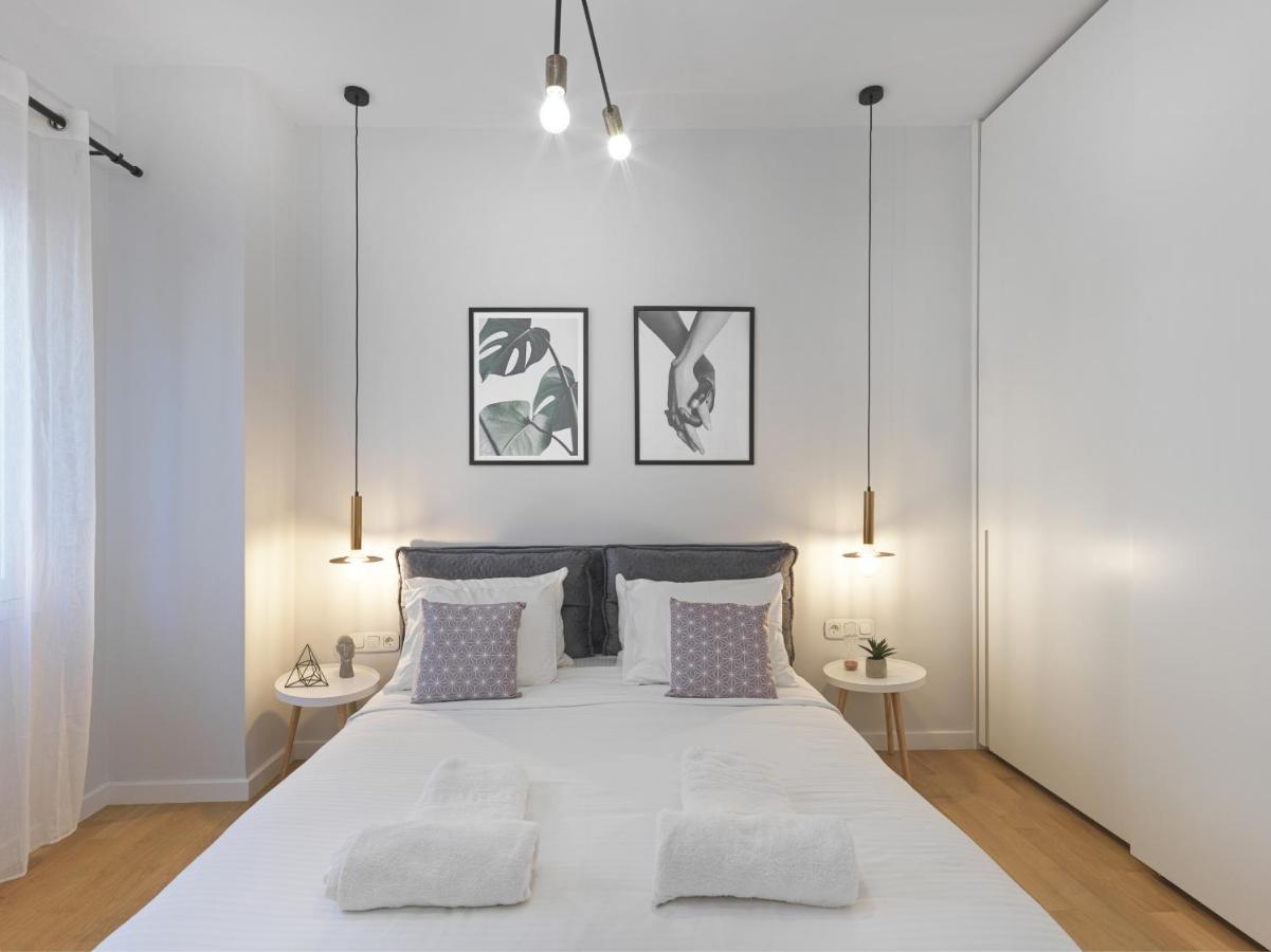 Fresh, New & Ready For You! Rnvtd Apt In Koukaki! Athens Ngoại thất bức ảnh